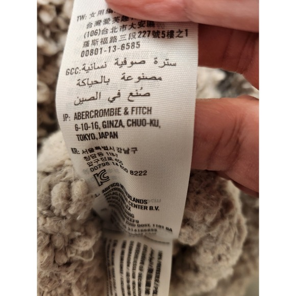 Abercrombie & Fitch Teddy Coat/Sweater Sz Small, Beige - Picture 4 of 4
